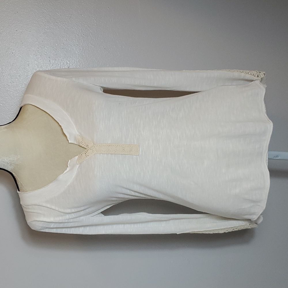 Long sleeve top